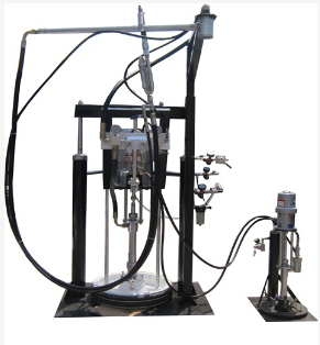 玻璃清洗機(jī)具有哪些方面的特點(diǎn)？