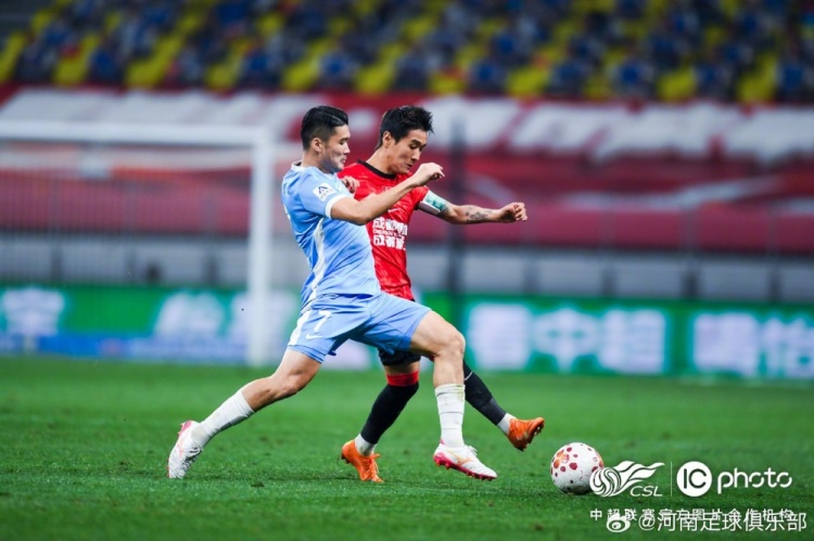 成都蓉城3-0河南，索羅金破門韋世豪拜合拉木建功