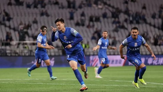 特謝拉連續(xù)世界波救主 申花3-2險勝副班長暴露深層危機(jī)