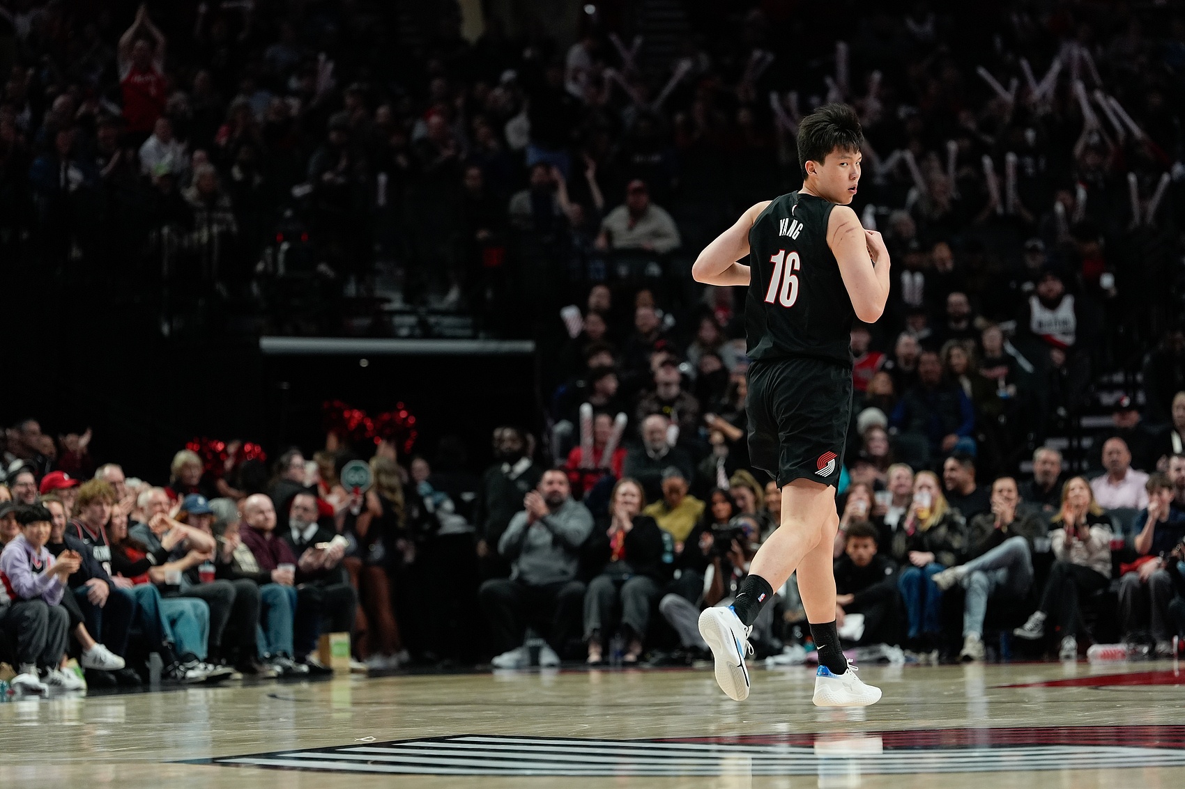 楊瀚森：NBA賽程更密，客場旅途消耗遠超CBA