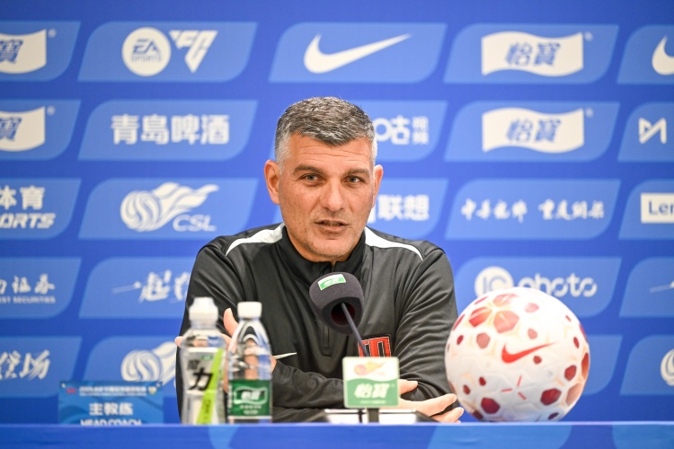 蓉城15輪37分領跑 阿洛伊西：達到目標 夏窗暫無調(diào)整
